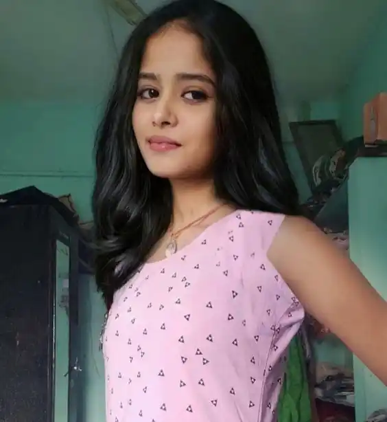 Sarkari Naukri Age Calculator: सरकारी नौकरी के लिए सही उम्र जानने का भरोसेमंद तरीका 2 Shalini Sharma